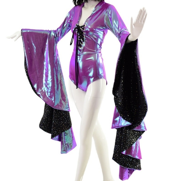 Plumeria Sorceress Sleeve Romper with Siren Cut Leg and Plunging V Laceup Neckli - Picture 2 of 2